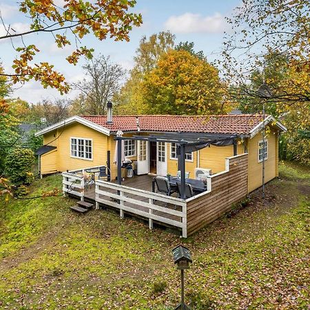 3 Bedroom Cozy Home In Borkop Luaran gambar