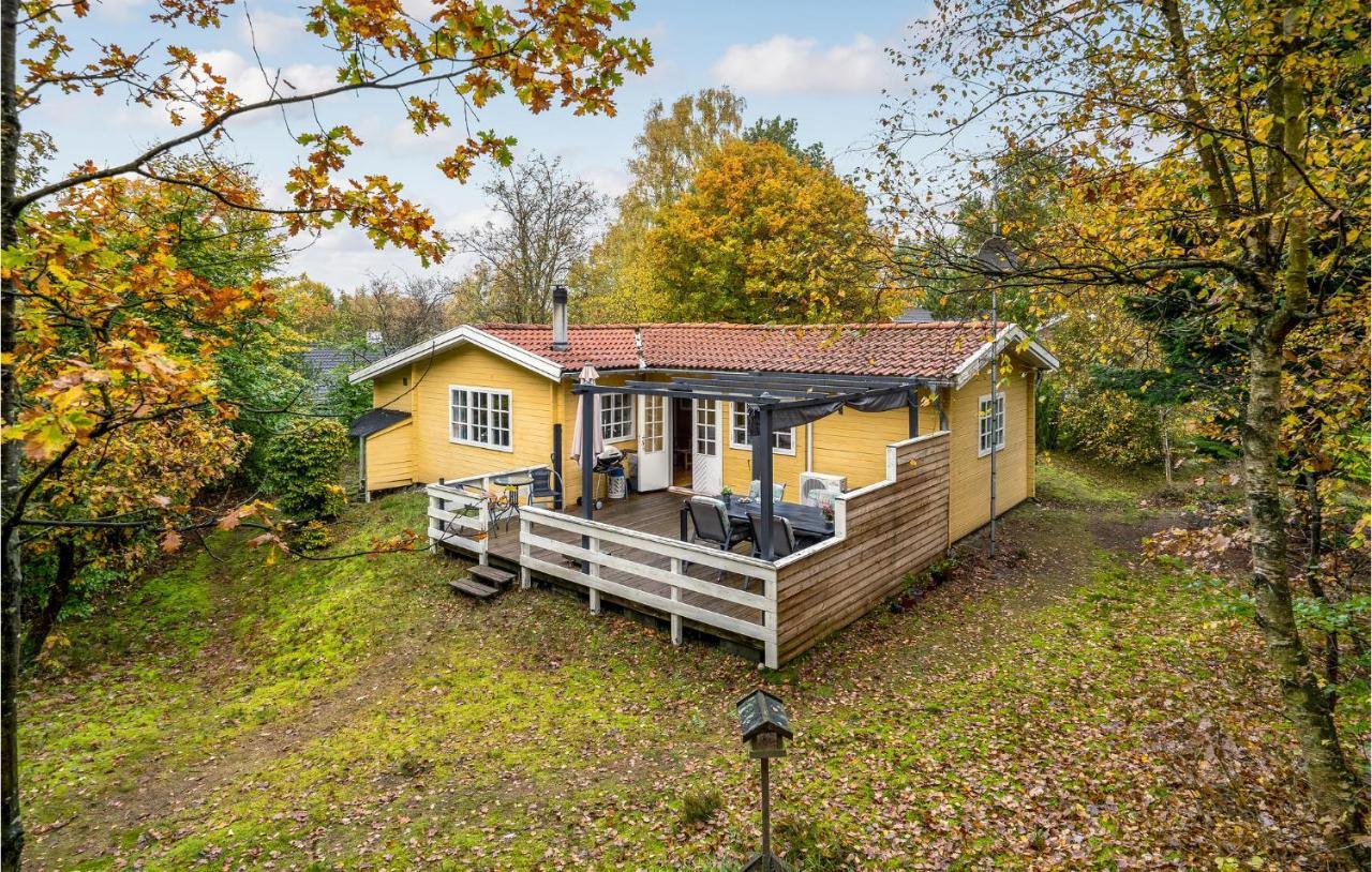 3 Bedroom Cozy Home In Borkop Luaran gambar